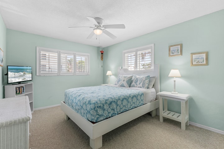 Dormitorio Queen con vista a la esquina, 2.º piso