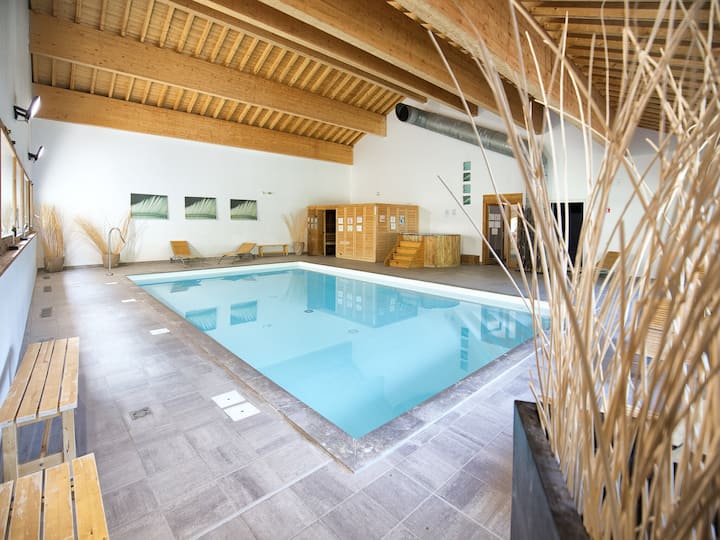 Appartement à Orelle Avec Piscine Commune - Orelle