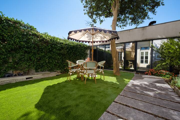 Garden Luxury House | Downtown Oporto with Ac