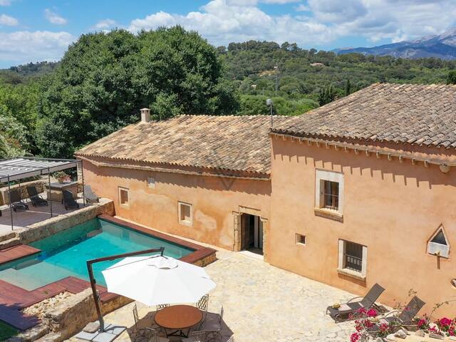 Can Mir, villa in Buger, Mallorca gallery image 2