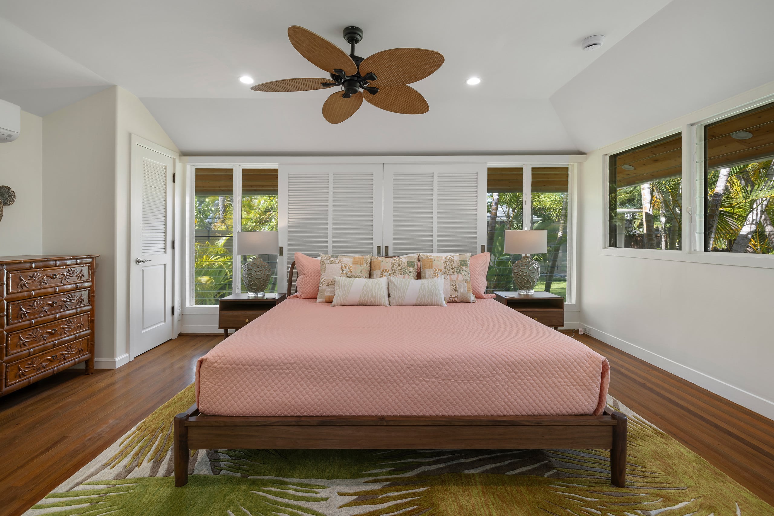 Home in Kailua · ★5.0 · 5 bedrooms · 6 beds · 3 private baths - Image 31