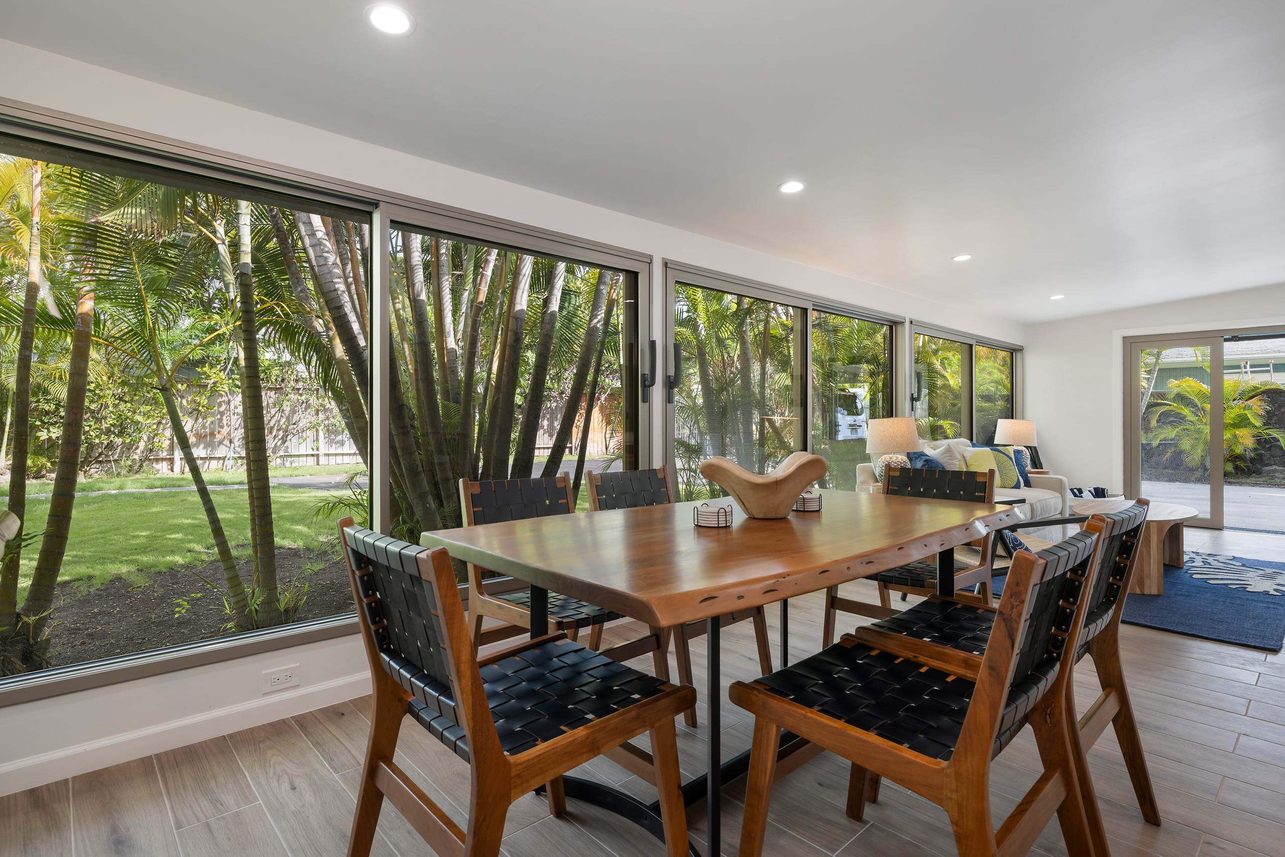 Home in Kailua · ★5.0 · 5 bedrooms · 6 beds · 3 private baths - Image 27