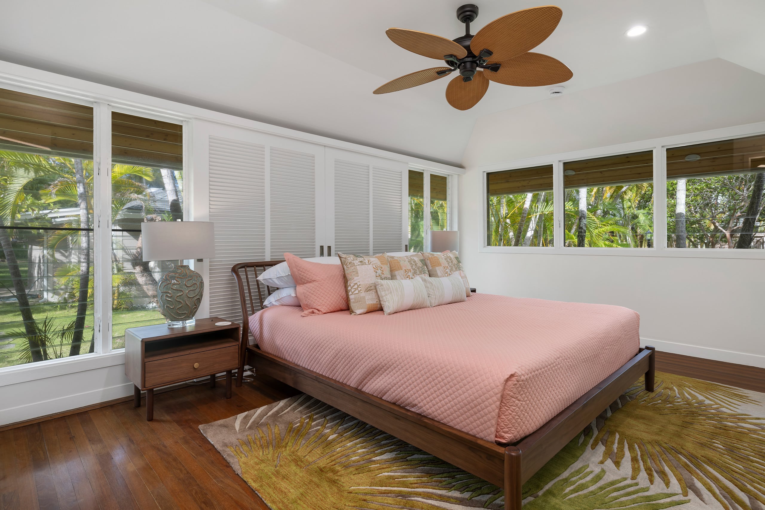 Home in Kailua · ★5.0 · 5 bedrooms · 6 beds · 3 private baths - Image 32