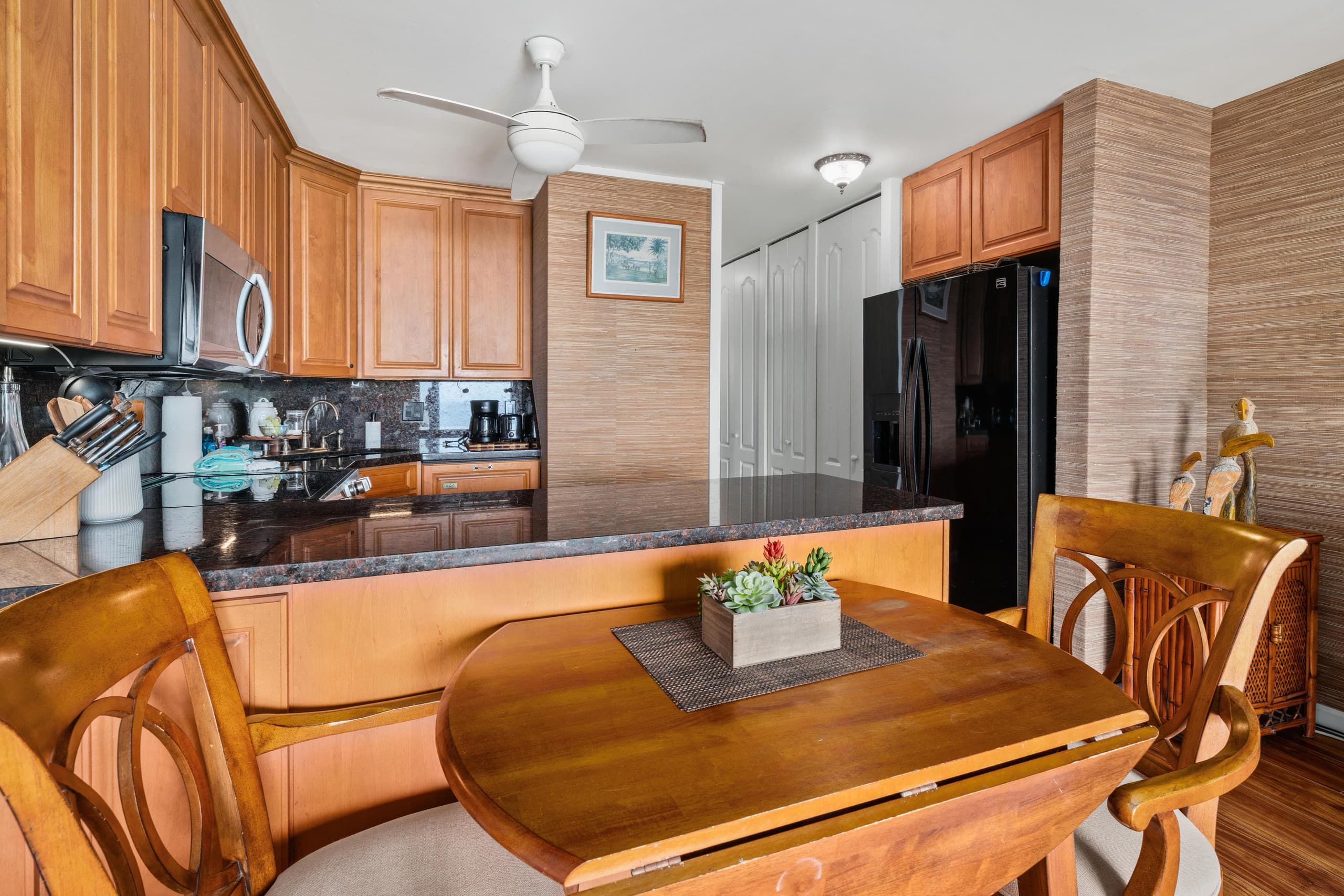 Condo in Kailua-Kona · ★4.67 · 1 bedroom · 1 bed · 1 bath - Image 9
