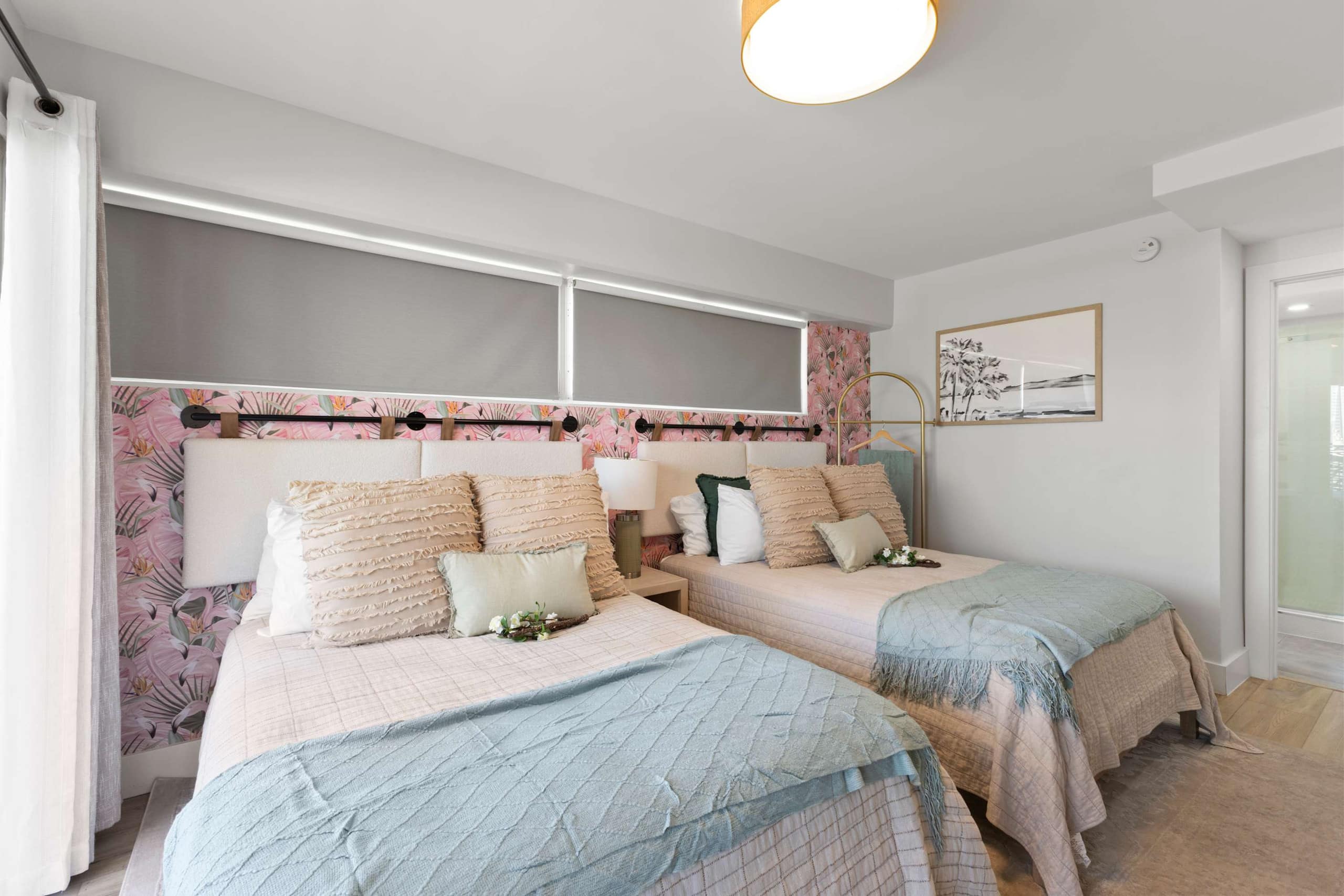 [TOP PICK] Waikiki 2BR Condo | Near Beach & Dining - Image 34