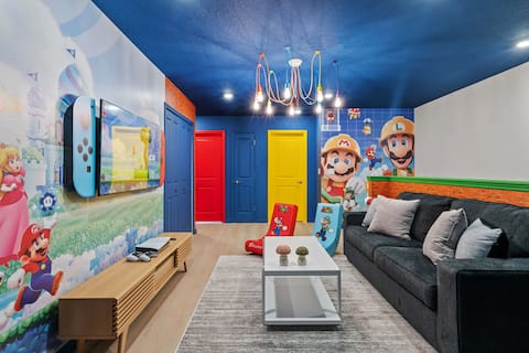 Stylish 5BR Villa w/ Mario Room, Pool & BBQ!
