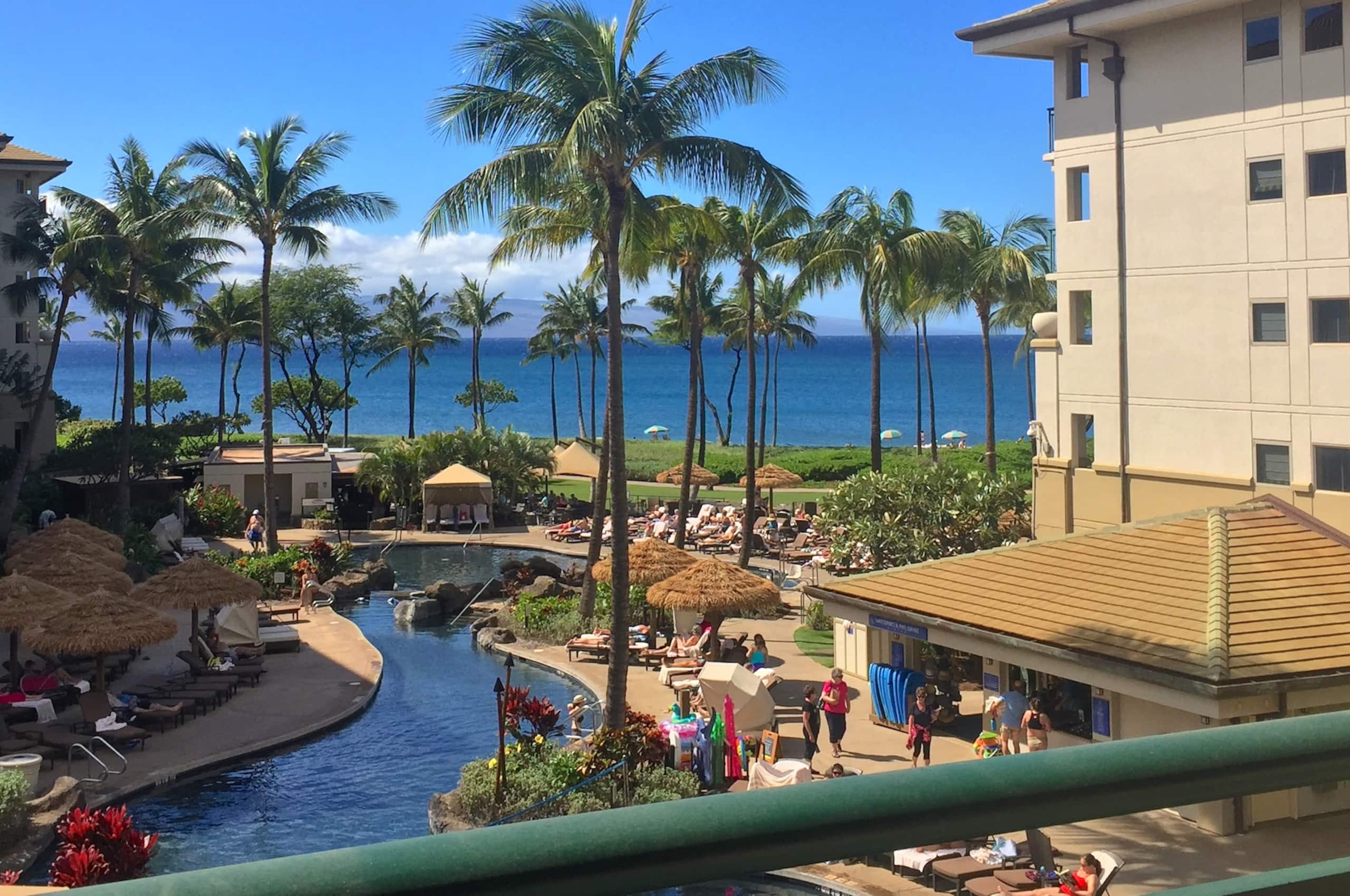 Condo in Lahaina · ★5.0 · 2 bedrooms · 4 beds · 2 baths - Image 4