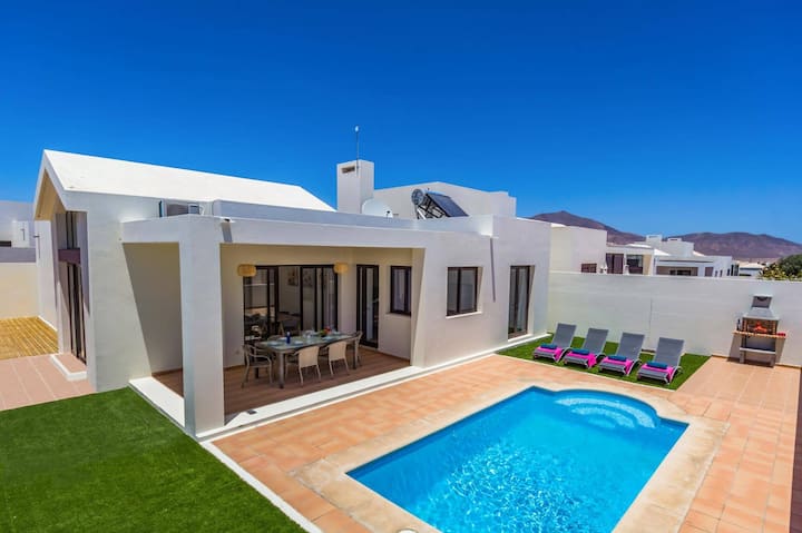Villa Estrella By Villa Plus - Playa Blanca