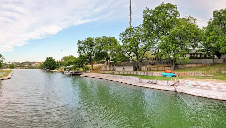 Long-term Stays Only | 29 Night Mins | Walk To Mf - Marble Falls, TX
