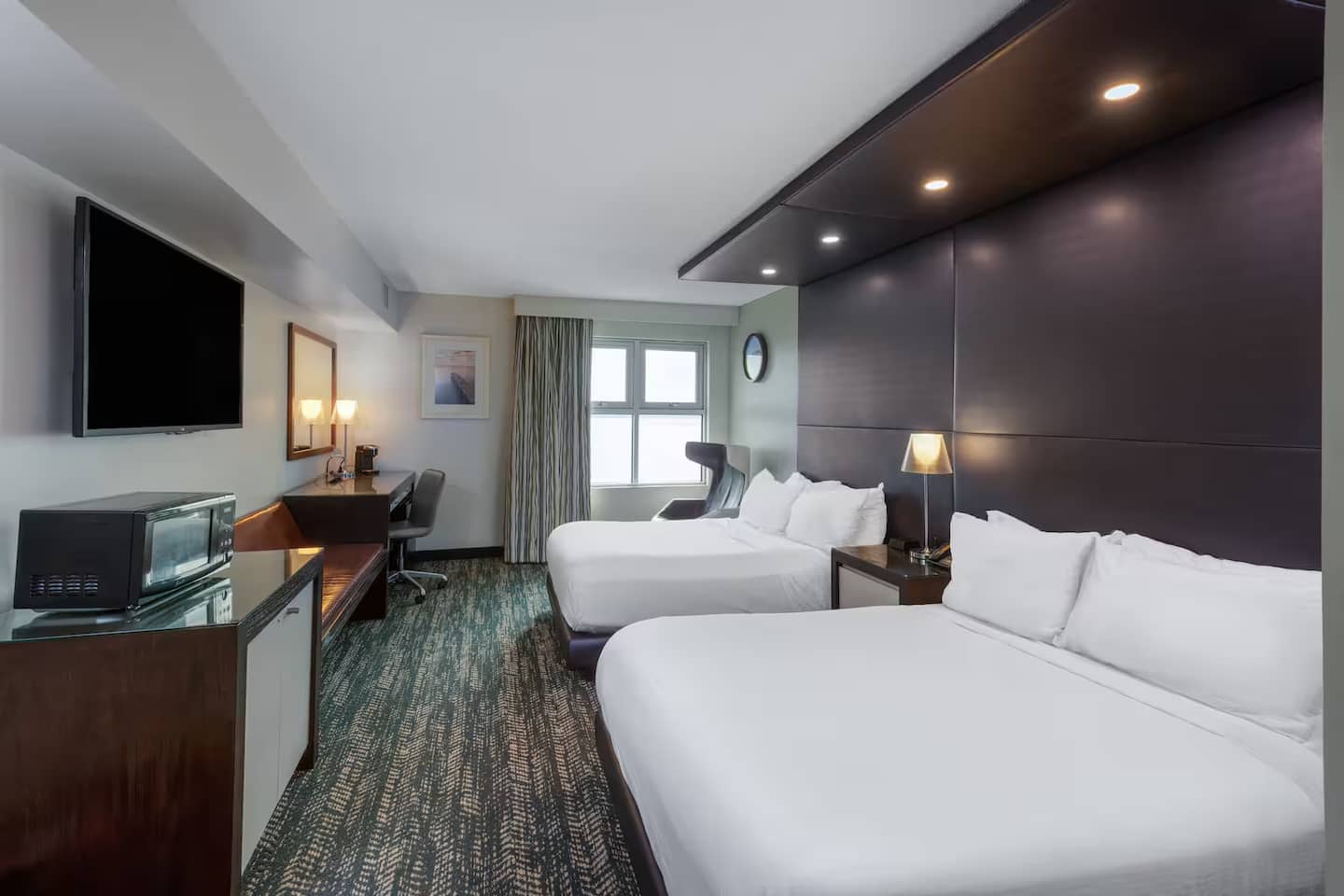 Lakefront Hotel