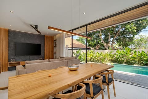 Villa MoonShine - Sanur Beachside