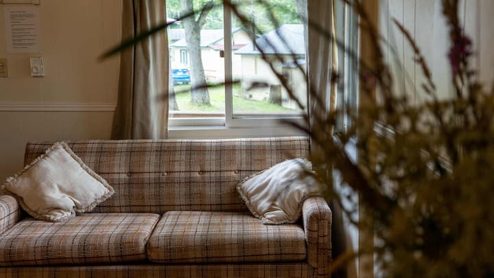 2-bedroom Cottage #4 - Monterey Pine - Bracebridge