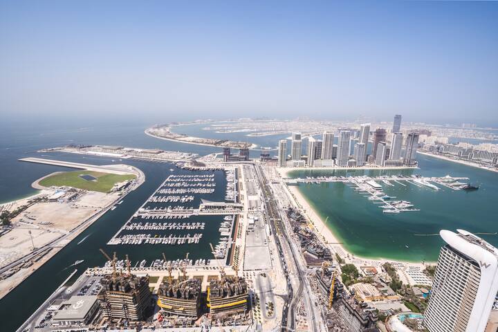 Two Continents Dubai managed Airbnb listing 1