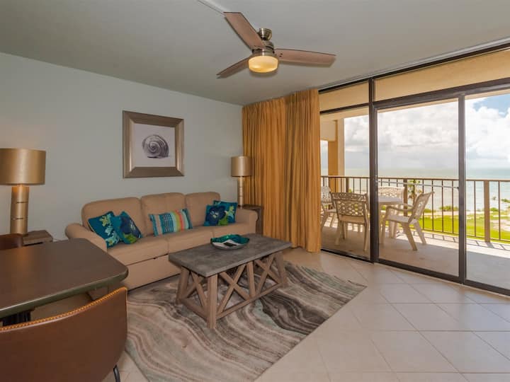 Tradewinds - Laguna Reef Waterfront Condo Unit 305 - Rockport, TX