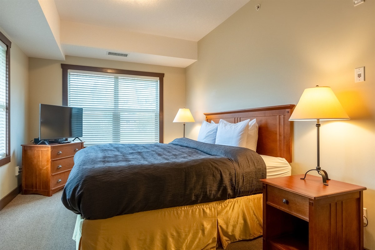  Საწოლი „King Bed with Ensuite“