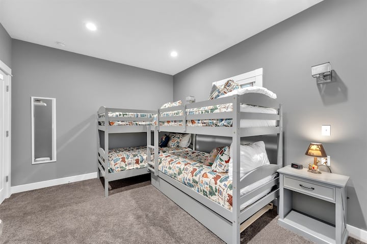 Spálňa 3 s 5 samostatnými lôžkami