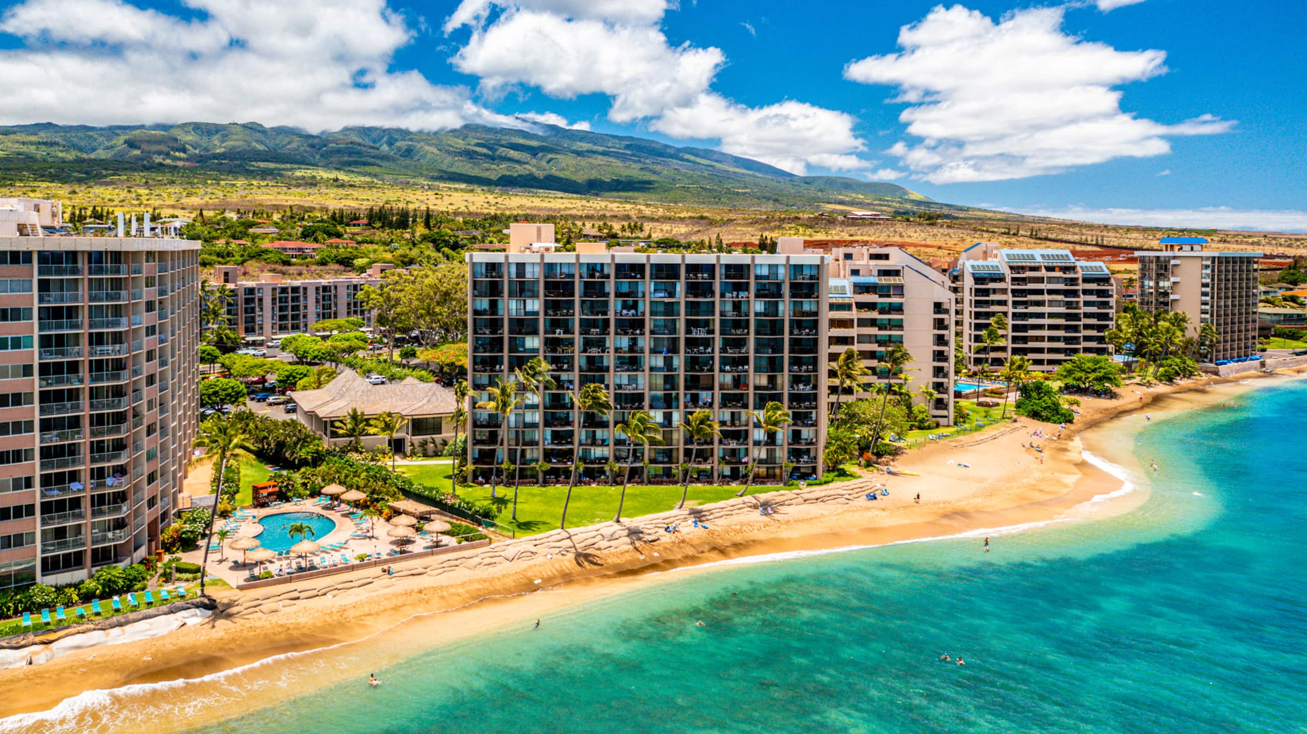 Condo in Lahaina · ★4.96 · 1 bedroom · 2 beds · 1 private bath - Image 25