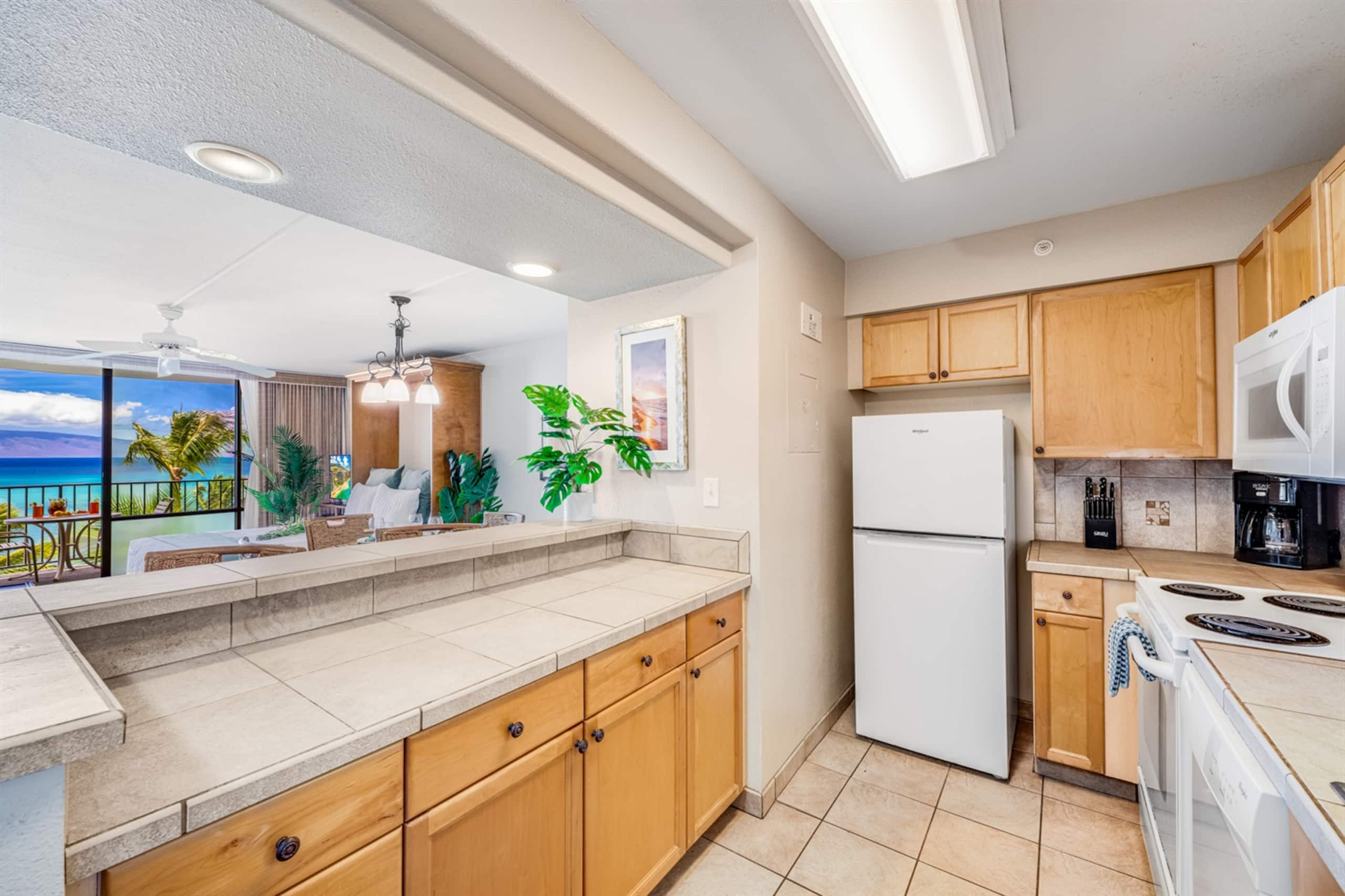 Condo in Lahaina · ★4.96 · 1 bedroom · 2 beds · 1 private bath - Image 18
