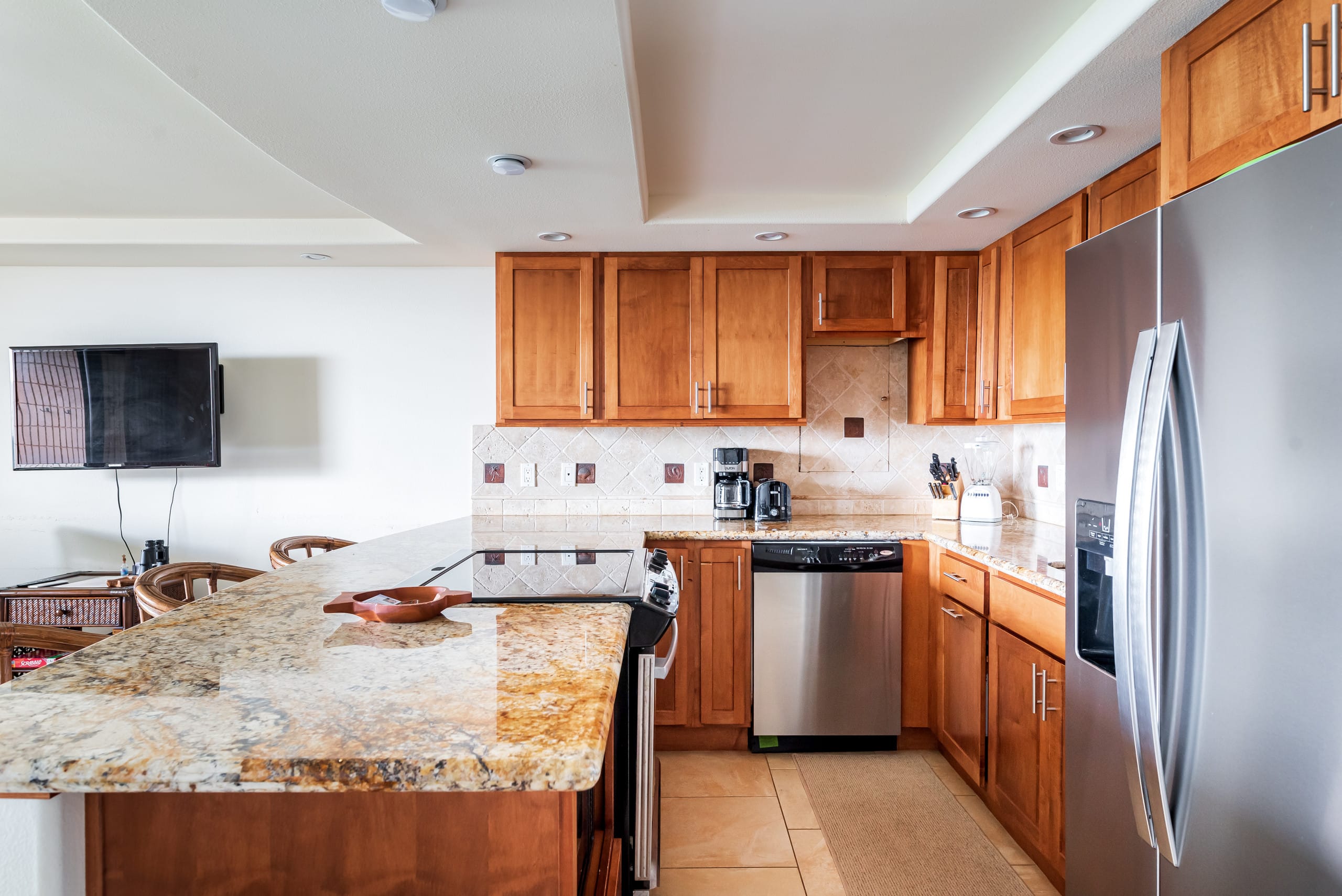 Condo in Lahaina · ★4.81 · 1 bedroom · 1 bed · 1 bath - Image 12