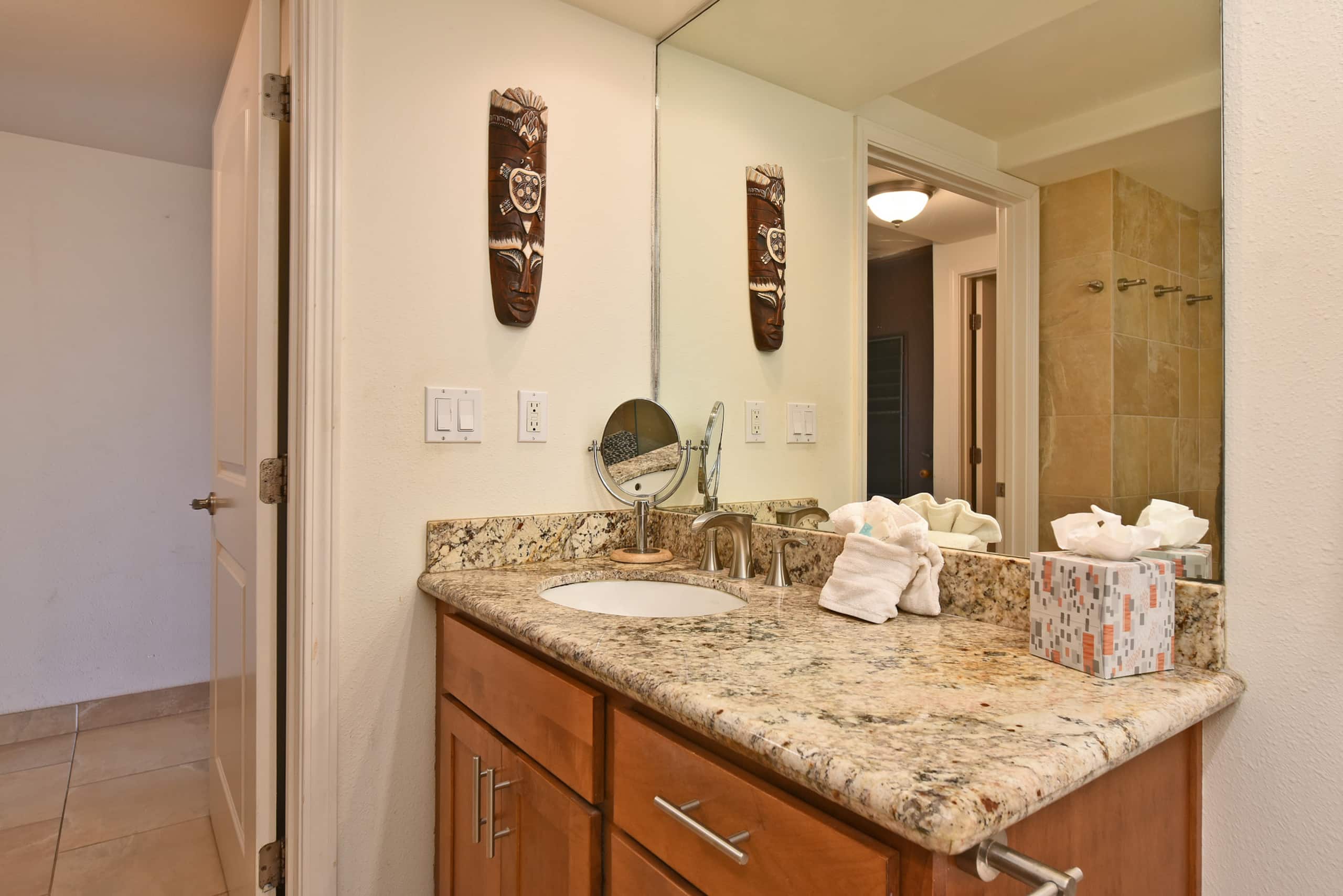 Condo in Lahaina · ★4.81 · 1 bedroom · 1 bed · 1 bath - Image 30