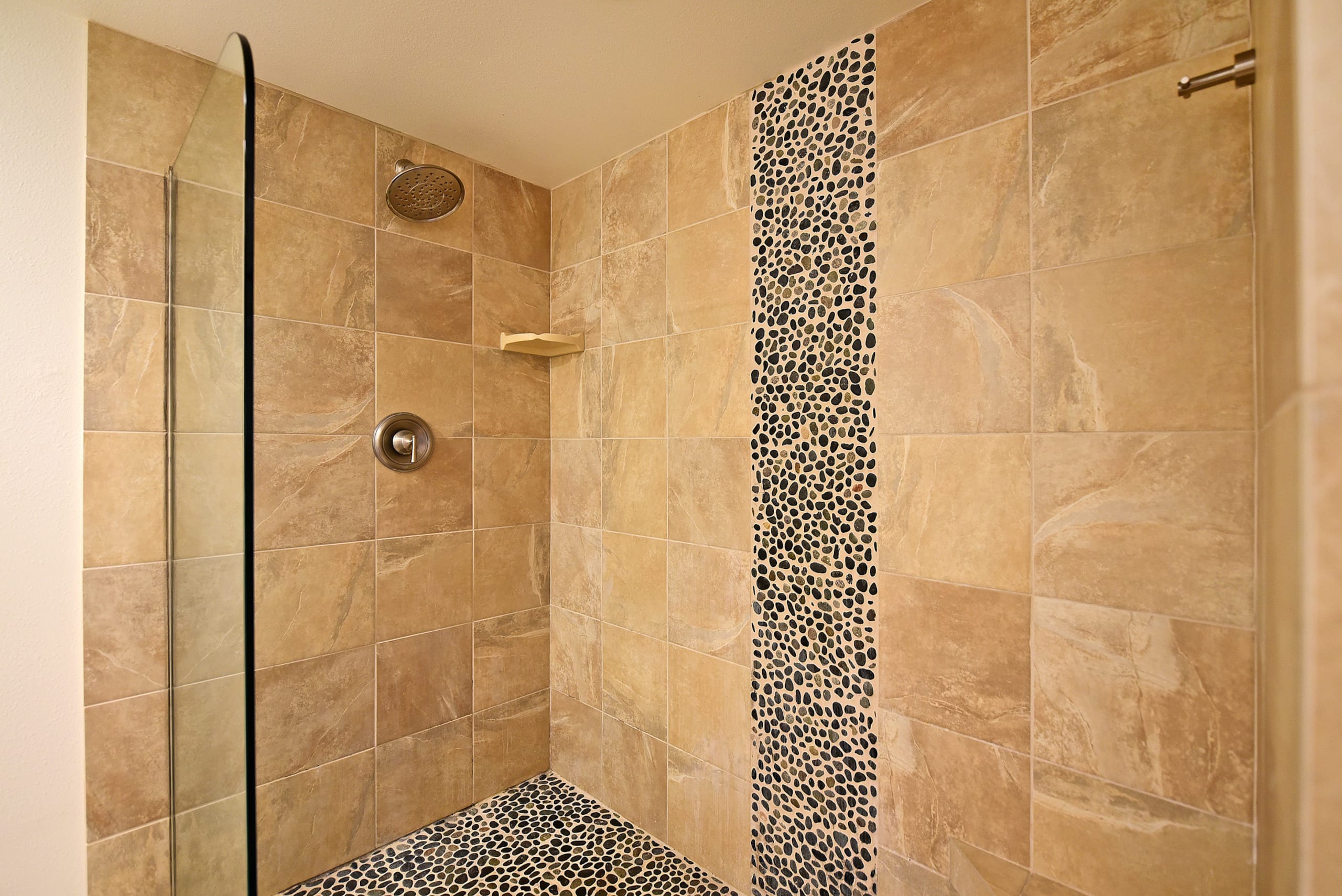Condo in Lahaina · ★4.81 · 1 bedroom · 1 bed · 1 bath - Image 29