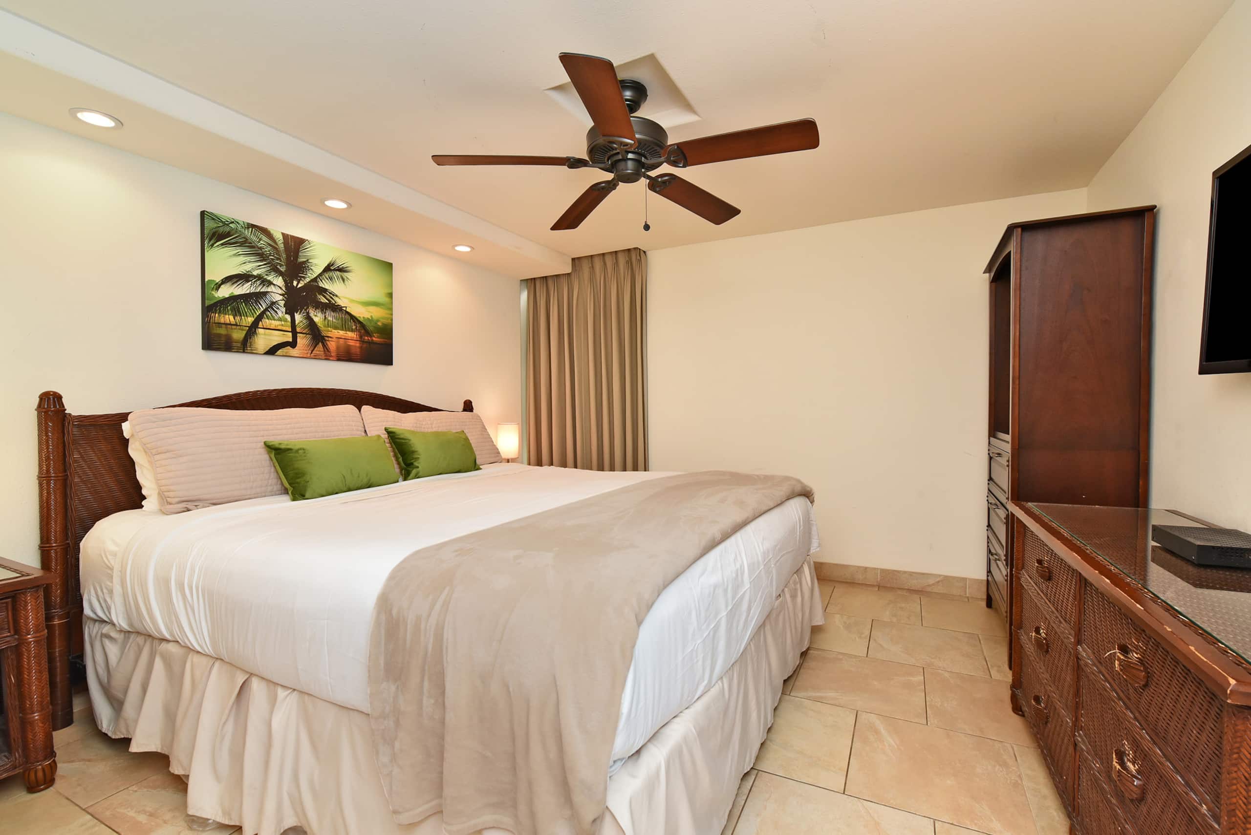 Condo in Lahaina · ★4.81 · 1 bedroom · 1 bed · 1 bath - Image 24