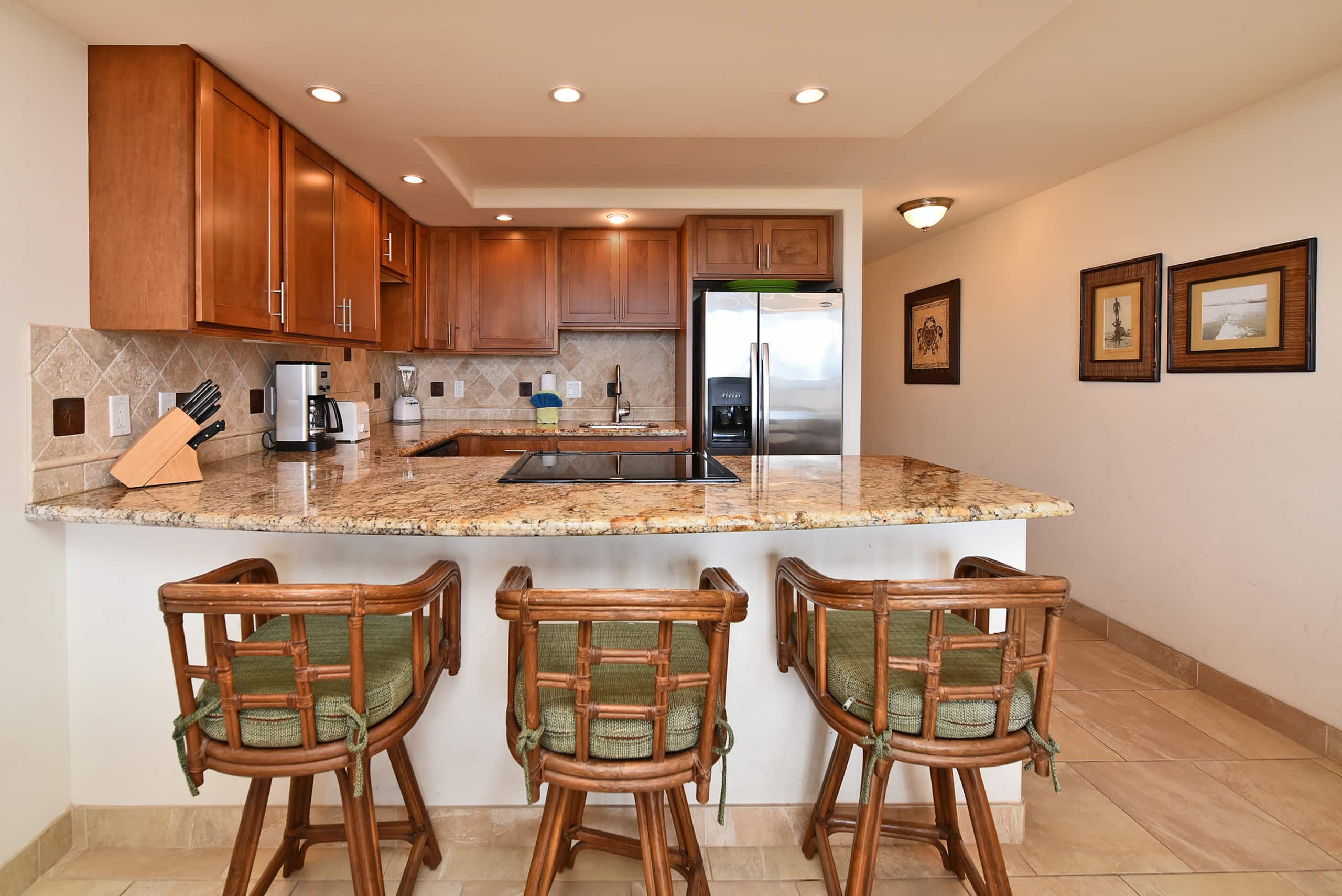 Condo in Lahaina · ★4.81 · 1 bedroom · 1 bed · 1 bath - Image 10