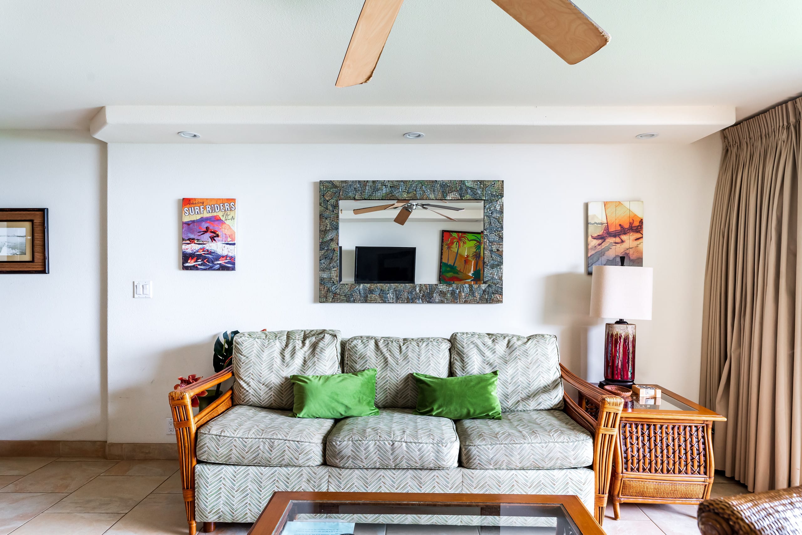 Condo in Lahaina · ★4.81 · 1 bedroom · 1 bed · 1 bath - Image 4