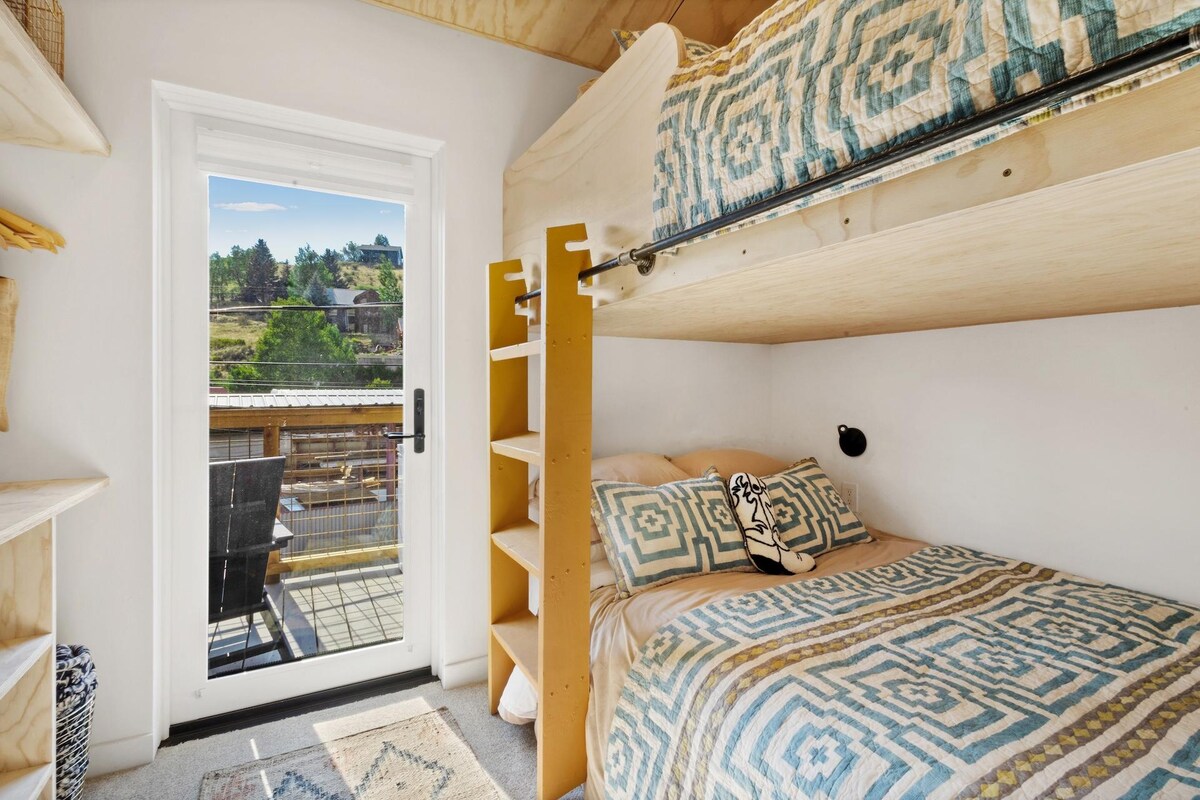 Litera completa sobre una litera completa, ¡perfecta para niños!