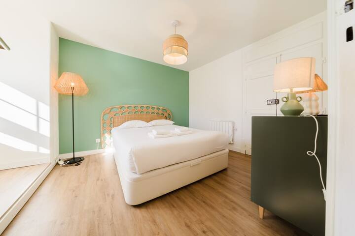 Charming 2BR – Baixa gallery image 4