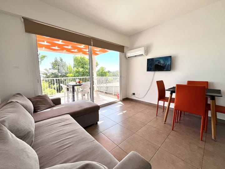 Stay: Symphony Apt|fully Equipped|spectacular View - Protaras