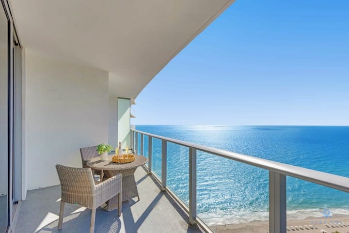 Insane Ocean View Balcony Beachfront Condo Pool - Apartments for Rent ...