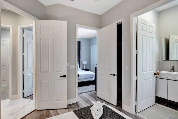 37d4581a-b9ae-45a7-a54e-b2463a4af609-64ee5c0c13970