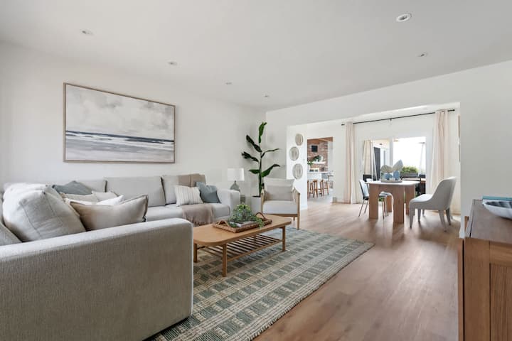 New Cozy, Modern Home With Hot Tub And Ocean Views - San Diego