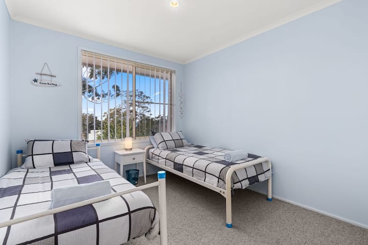 غرفة النوم 2