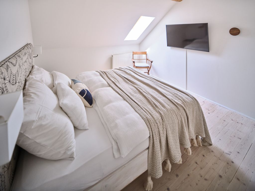 อพาร์ทเมนท์บนทุ่งหญ้าขนาดใหญ่ - ห้องนอน