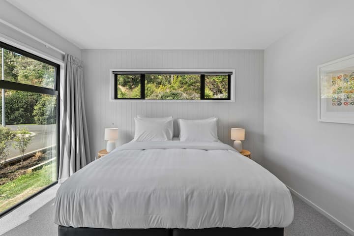 غرفة النوم 1 (سرير كينج + مكتب)