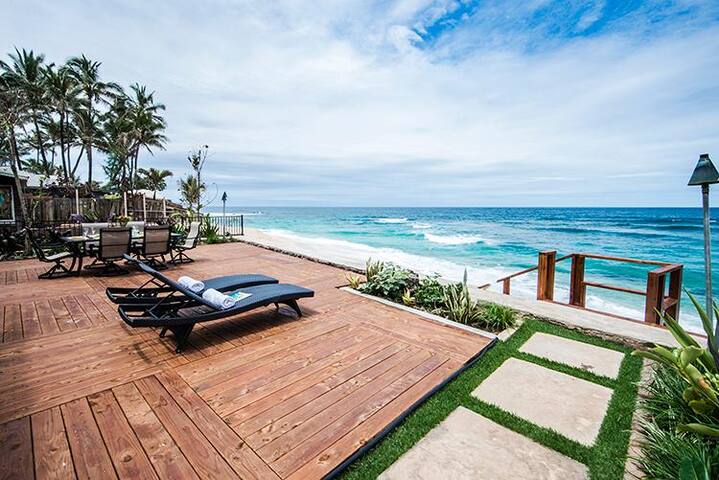 Beachfront Home on Sunset Beach, 4 BR with Bikes gallery image 3