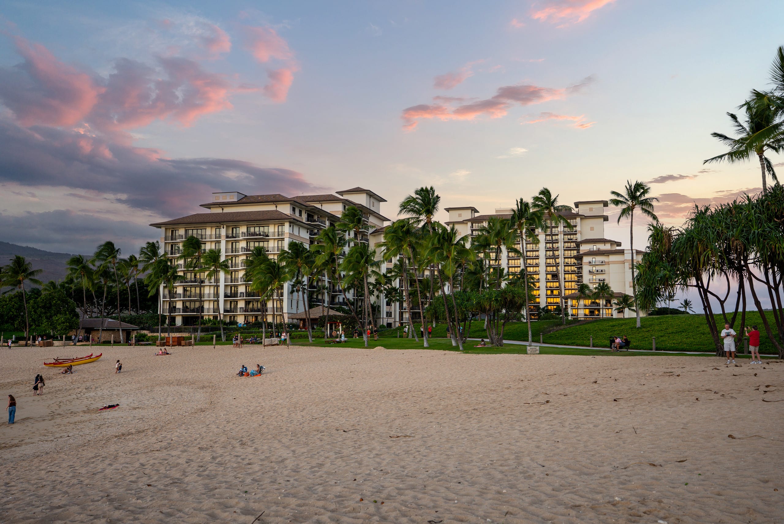Condo in Kapolei · ★5.0 · 2 bedrooms · 4 beds · 2 private baths - Image 38