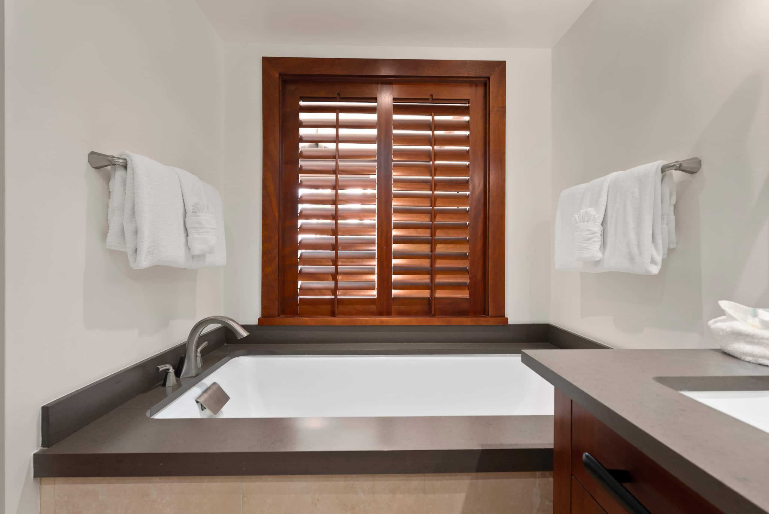 Condo in Kapolei · ★5.0 · 2 bedrooms · 4 beds · 2 private baths - Image 22