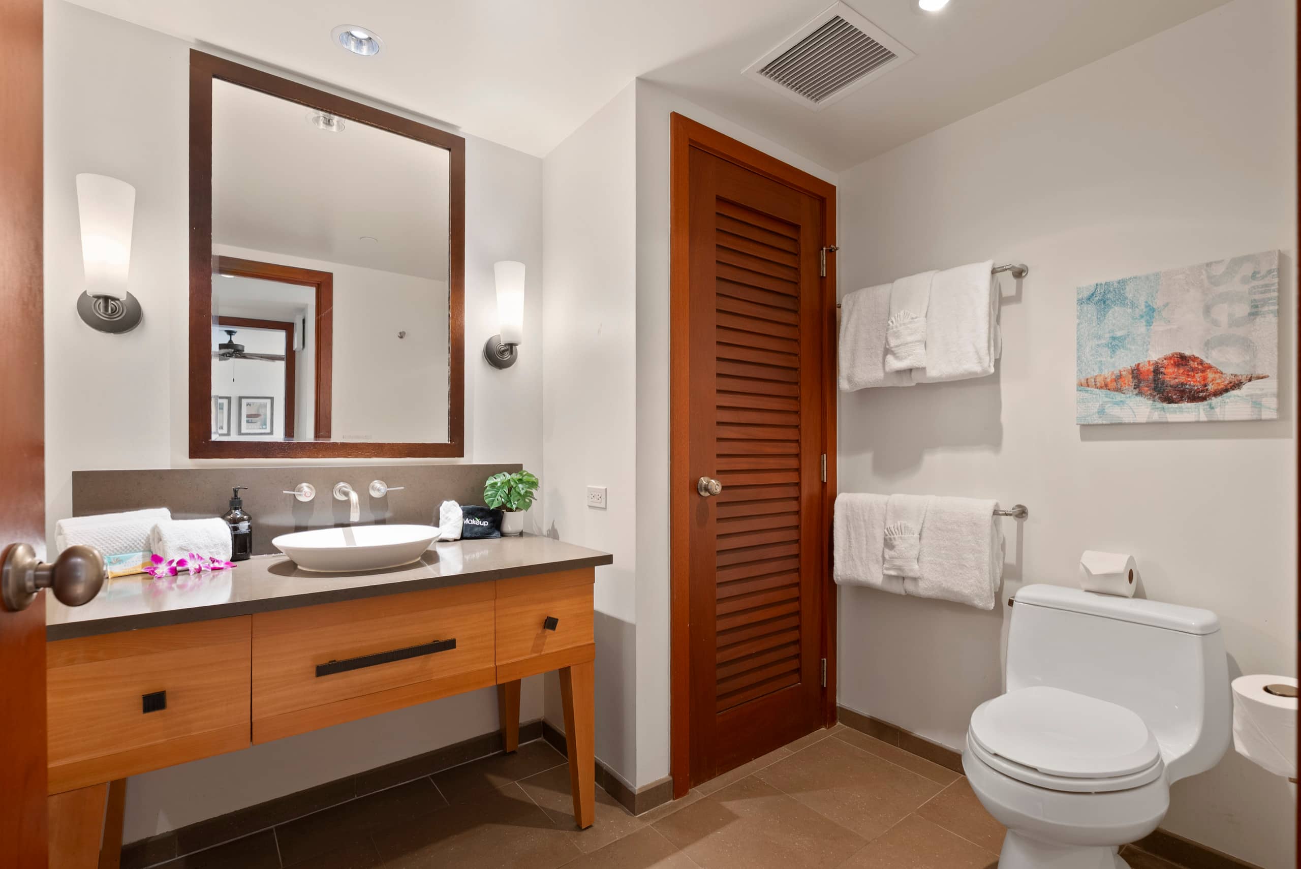 Condo in Kapolei · ★5.0 · 2 bedrooms · 4 beds · 2 private baths - Image 25
