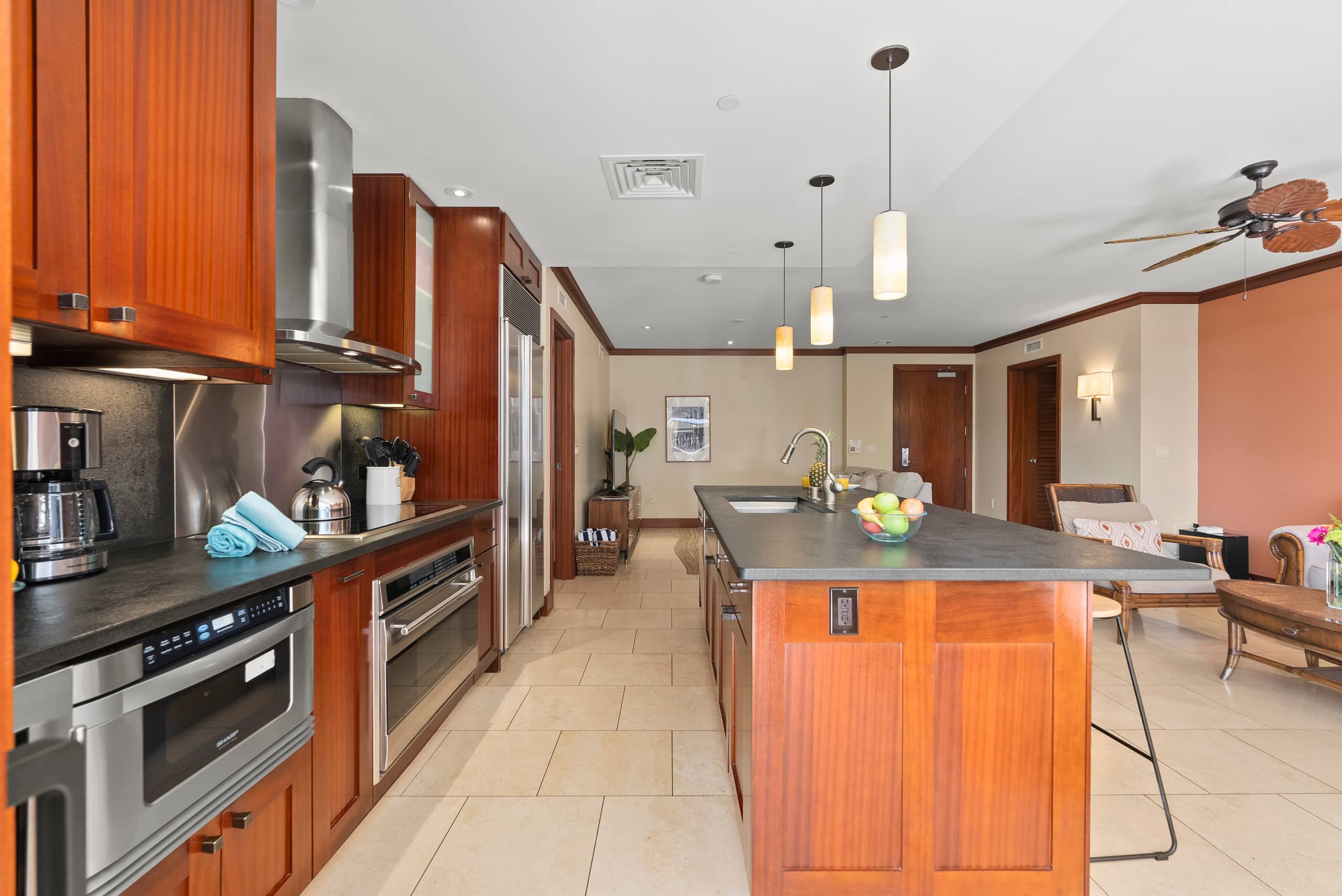Home in Kapolei · ★5.0 · 3 bedrooms · 5 beds · 3 private baths - Image 12