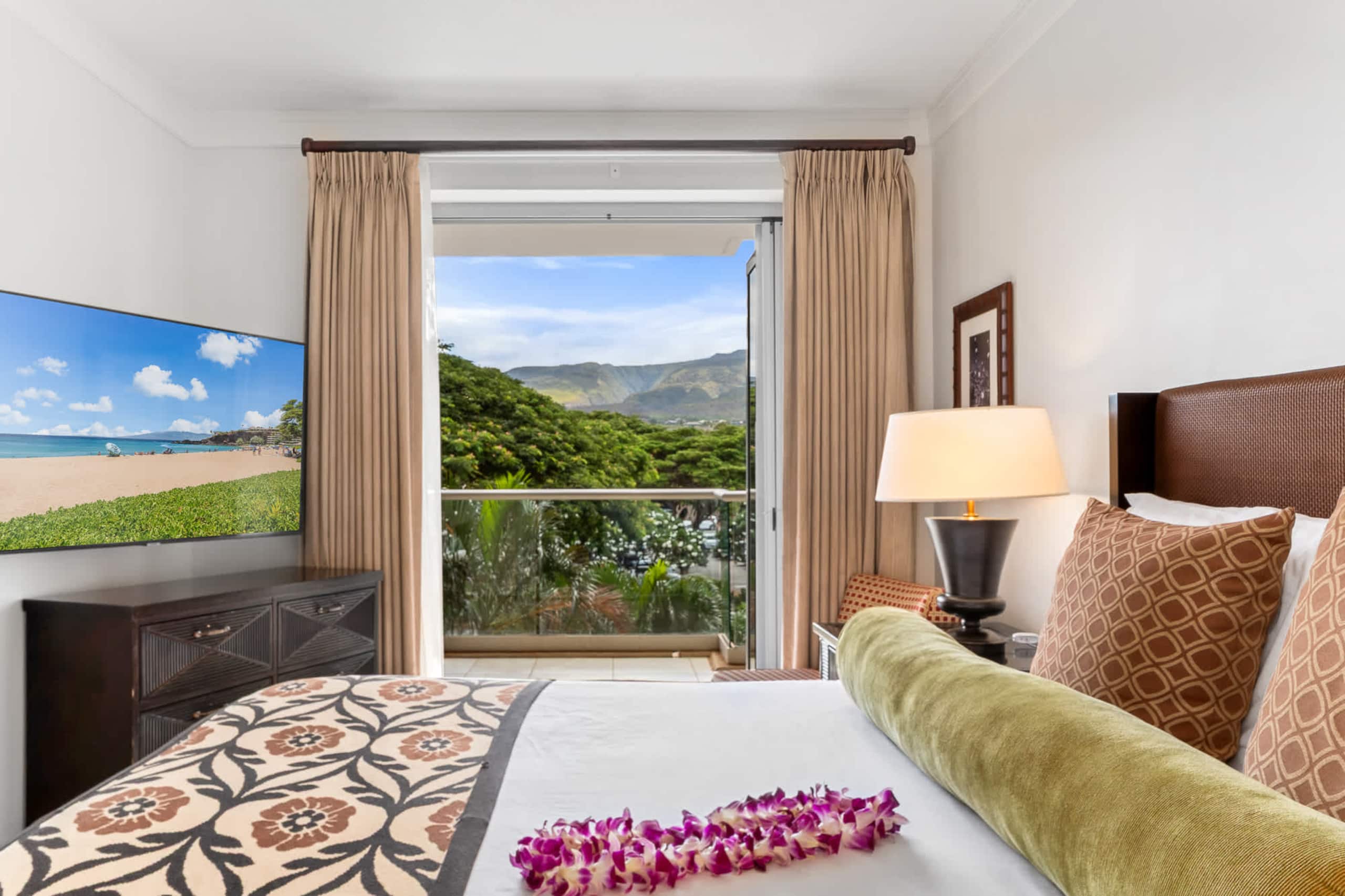 Condo in Lahaina · ★5.0 · 1 bedroom · 2 beds · 1 bath - Image 8