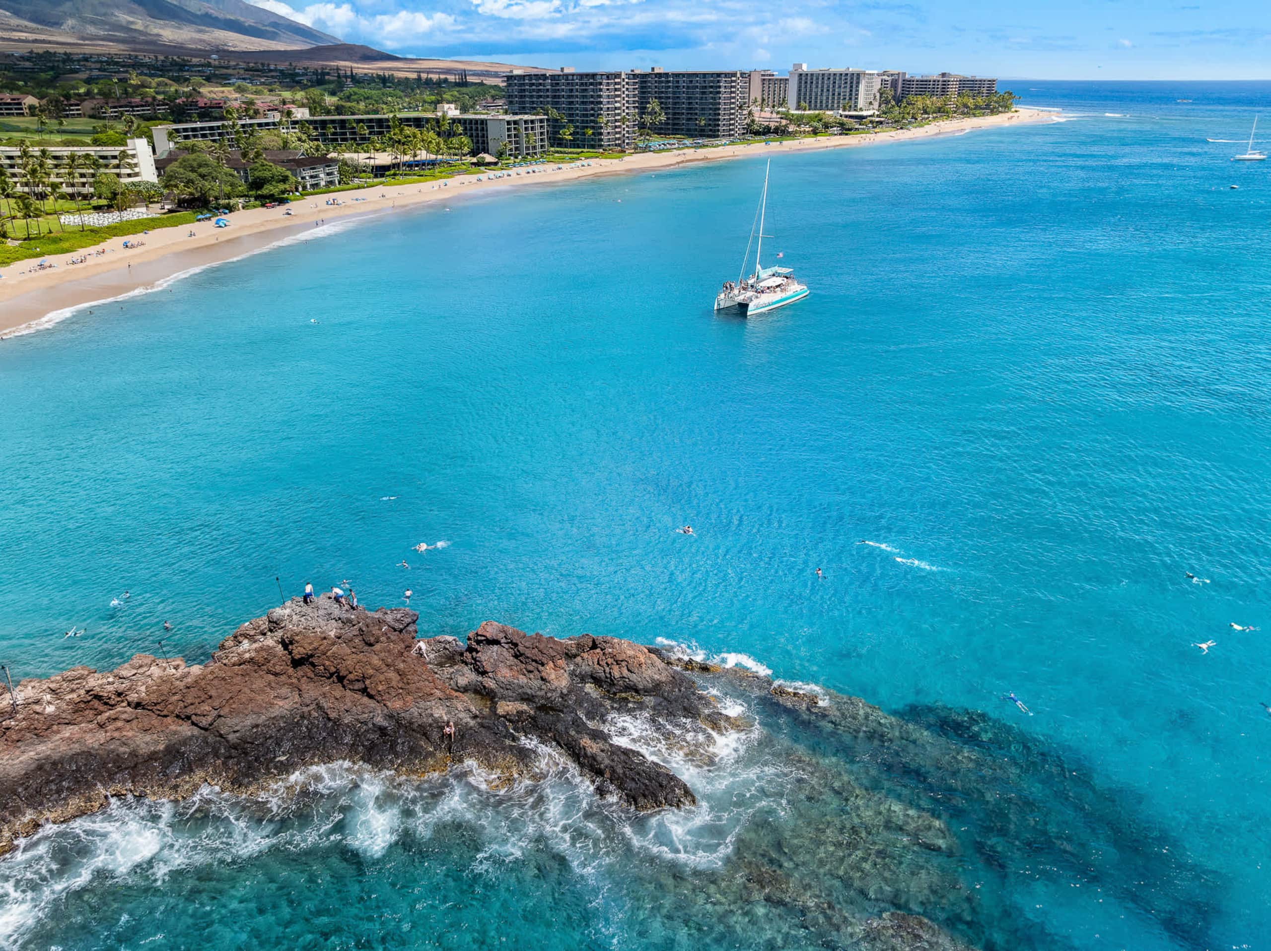 Condo in Lahaina · ★5.0 · 1 bedroom · 2 beds · 1 bath - Image 23