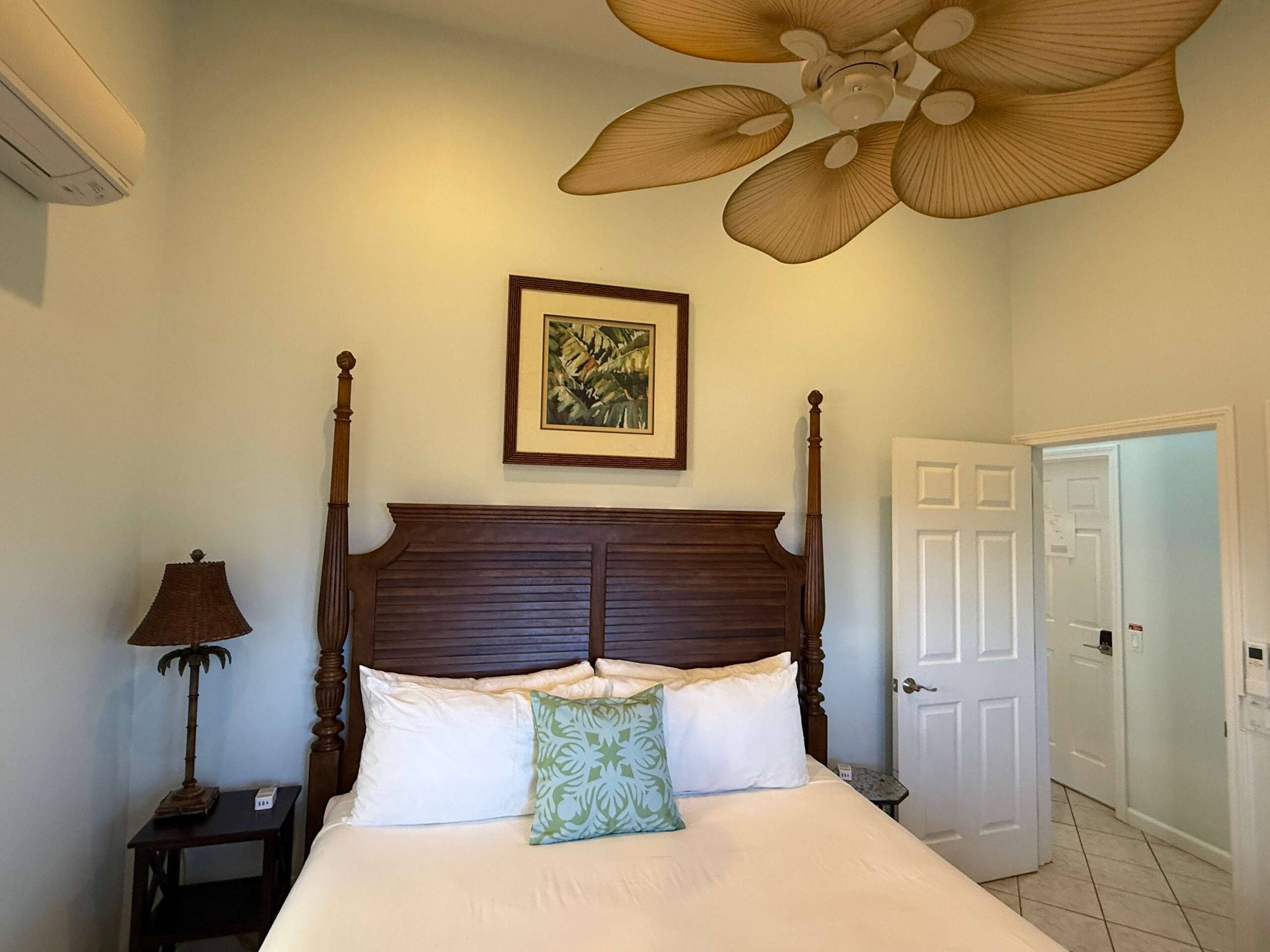 Maui Beach House B&B Royal Suite, Free Breakfast - Image 13