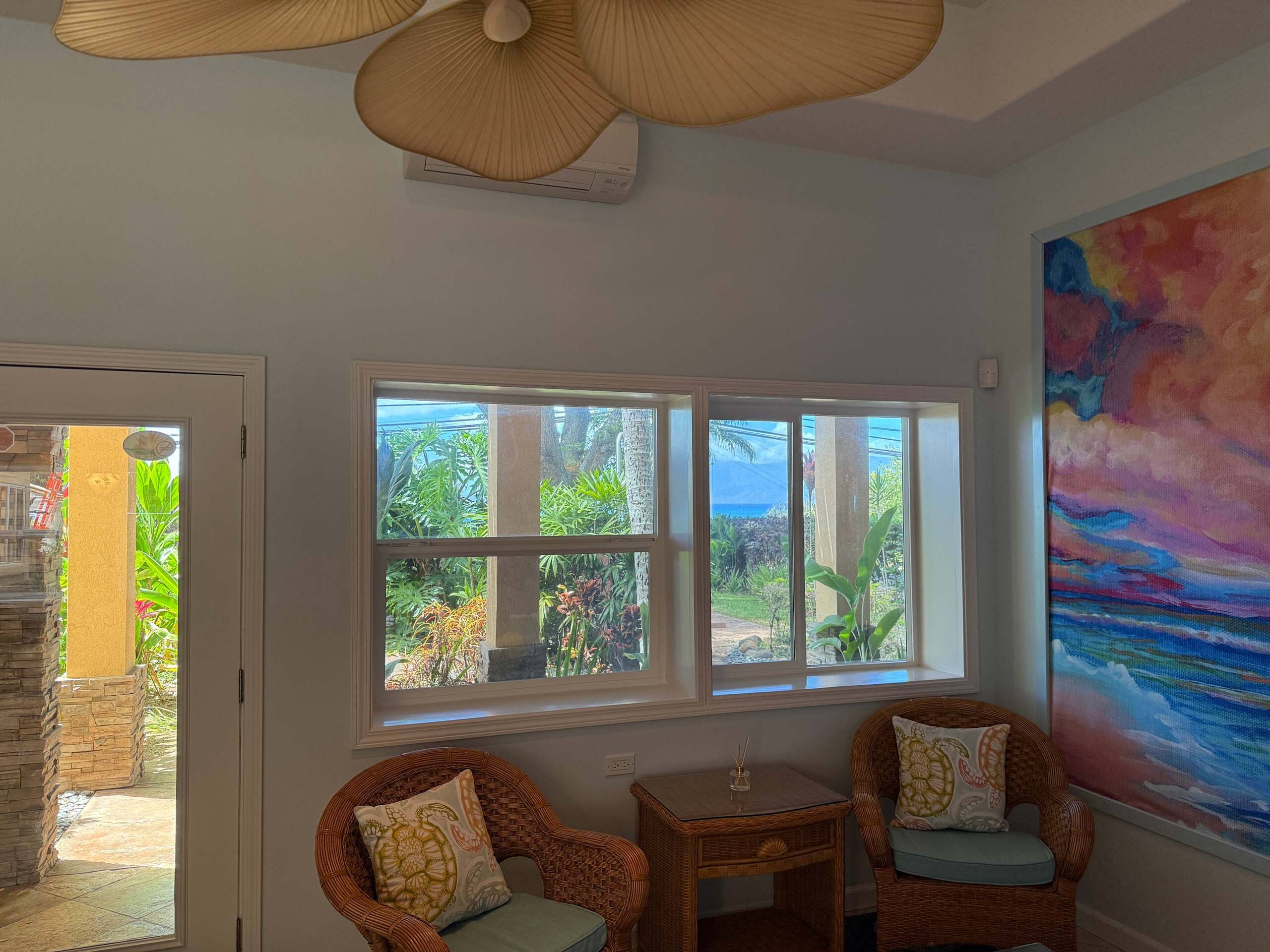 Maui Beach House B&B Royal Suite, Free Breakfast - Image 18
