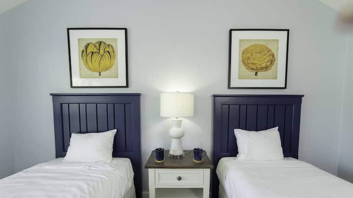 Room with 2 Single Beds