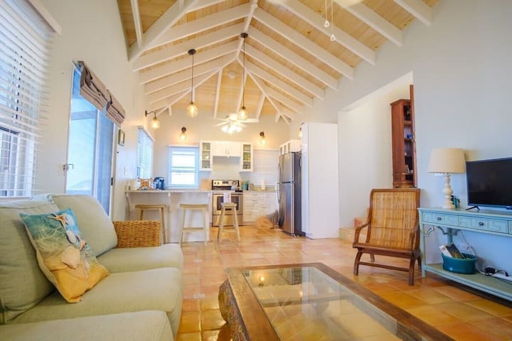 3 Mins To Hull Bay | Dining | Quiet Retreat - Water Island