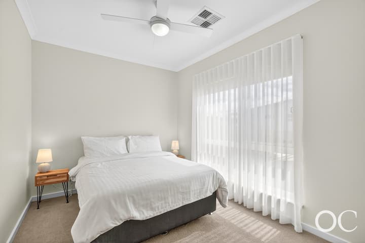 015 - 6 Boomer Dr, Port Elliot - WEB RES