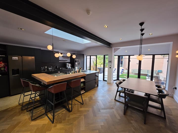 Modern 3bd Garden Home, Leyton - London